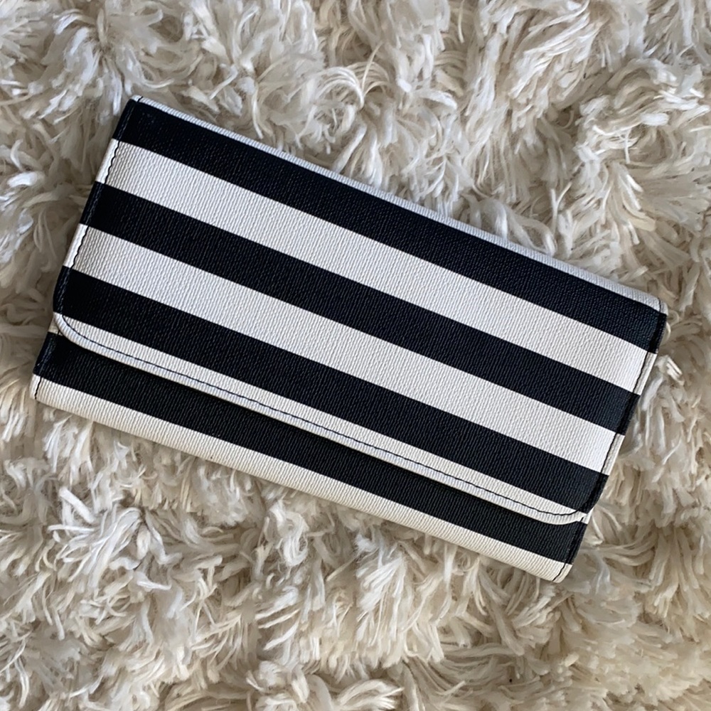 KUT from Kloth wallet